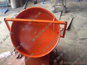 圓盤造粒機(jī)使用注意事項(xiàng)與海倫市百祥機(jī)械翻堆機(jī)選型指南